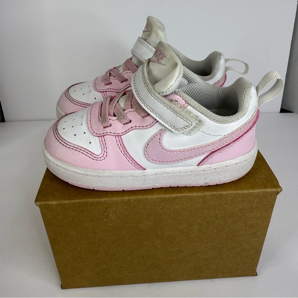 Nike Kids Pink and White Sneakers